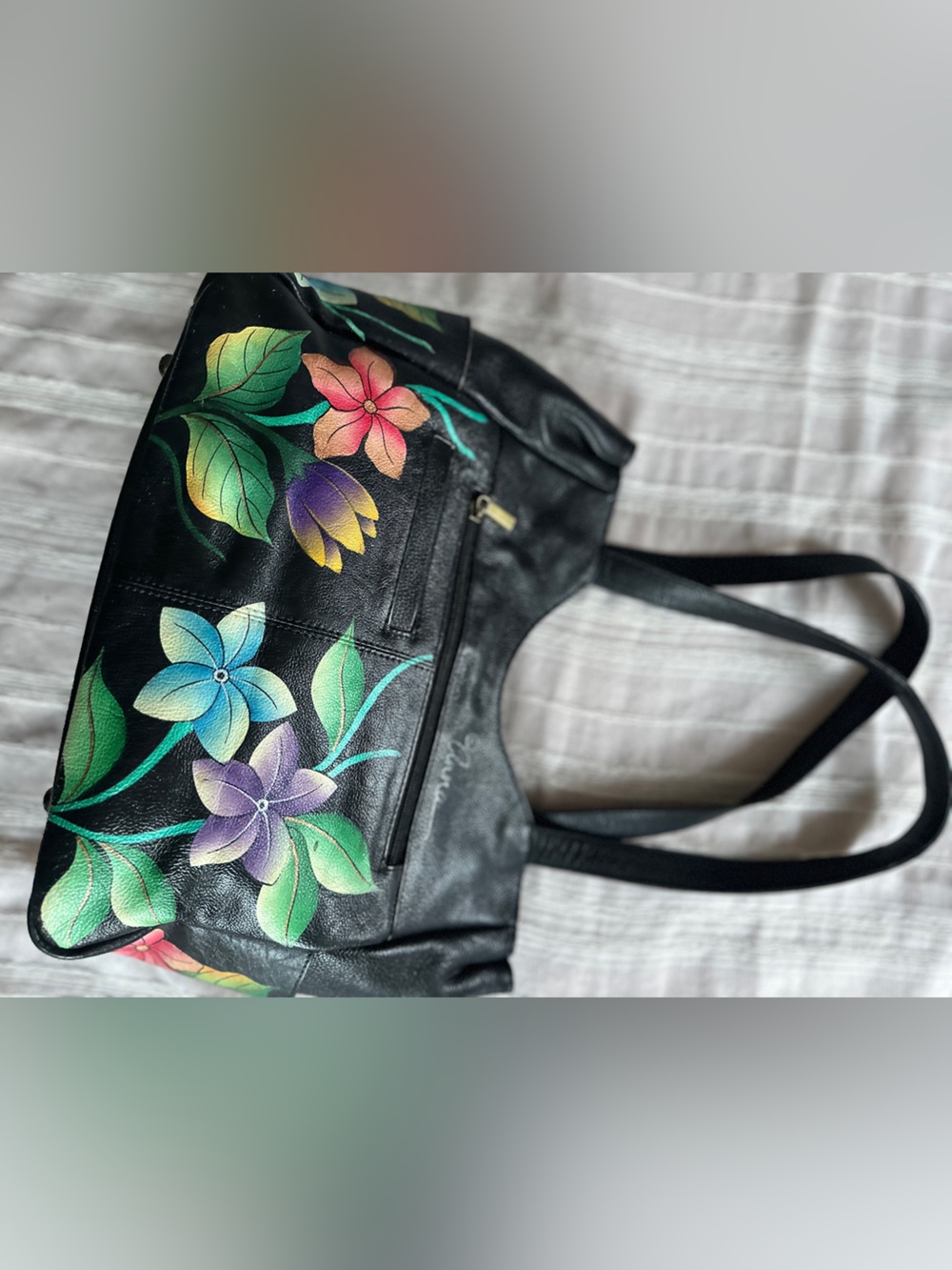 Anna by Anuschka Hand Painted Leather Shoulder Bag | Birds in Paradise Black - Picture 5 of 16